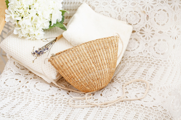 Simple Hand-woven bag Sac Fashion Summer Vacation Straw bag Sac Beach Women's bag Sac 20*14*cm display picture 1