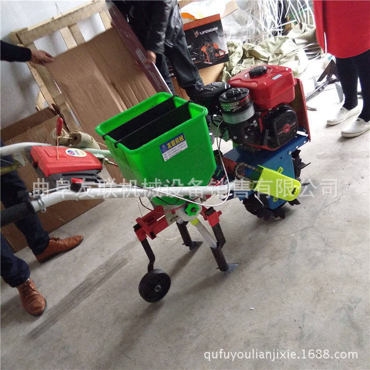 多功能柴油播种施肥机 轮式耕耘播种施肥机 型号齐全32