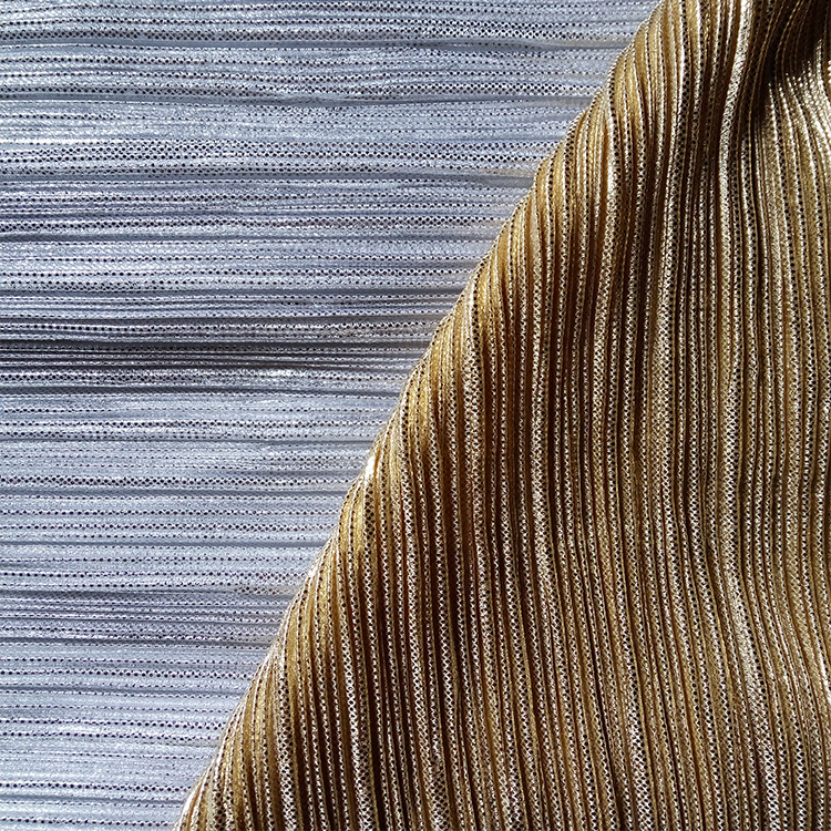 全涤针织大有光烫金压邹布 百褶压皱时装布 服装用布料柯桥批发