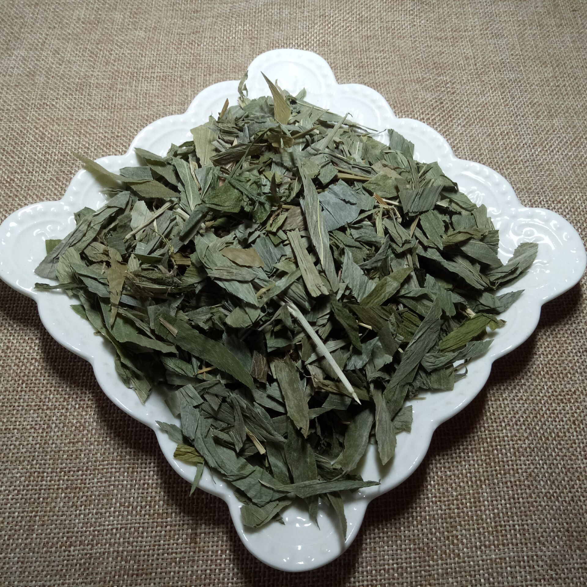 Dried Lophatherum Herb Dan Zhu Ye Loose Leaves 500g for Herbal Tea and Decoction specifications