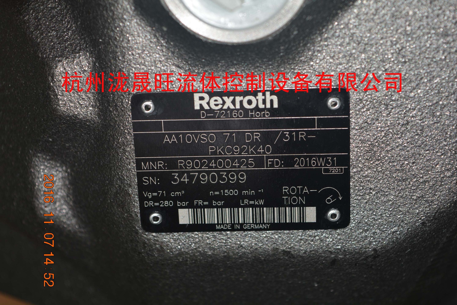 力士乐变量柱塞泵AA10VSO71DR/31R-PKC92K40(R902400425)特价供应