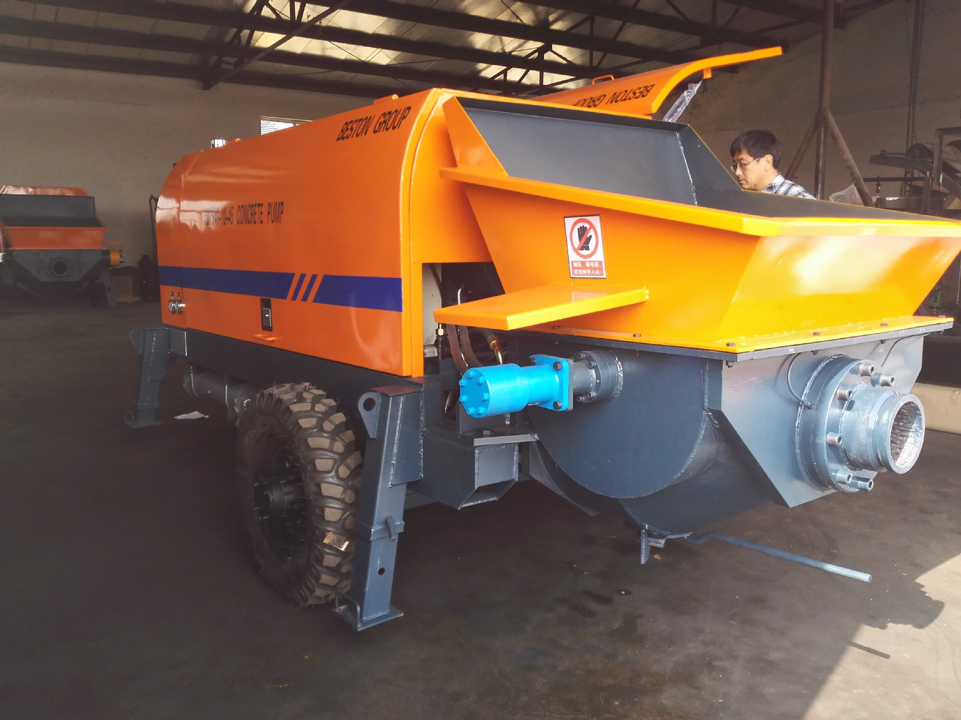 40泵 30混凝土泵 泵机 混泥土输送泵 细石混泥土输送设备