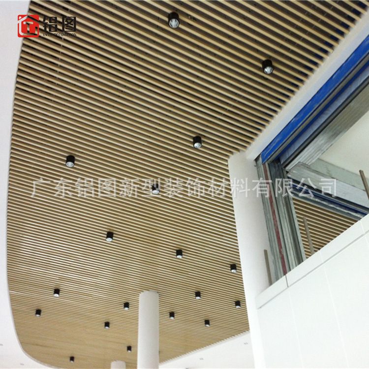 �w�y��|�]��q�Q�� (6)