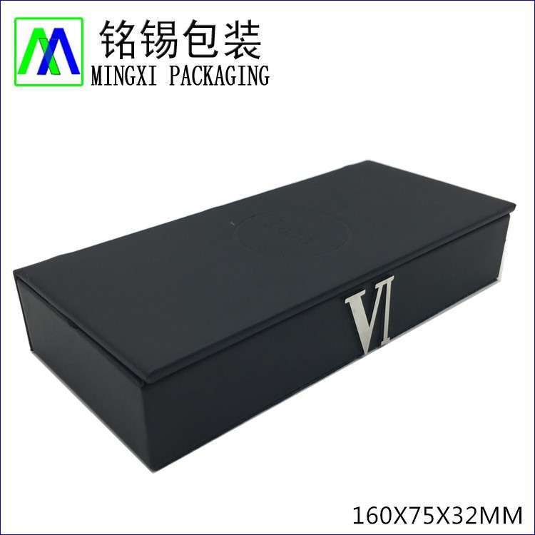 深圳产新款时尚运动型手表盒PU皮包胶胚带五金LOGO的手表包装盒