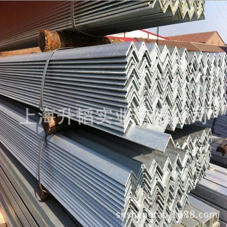 现货供应40*4角钢 角铁30*3  5号热镀锌角钢 幕墙三角钢