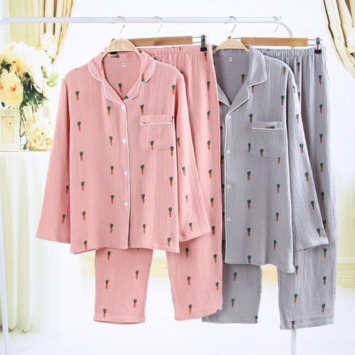 Spring, summer and autumn hot selling cotton crepe parent-child clothing for men and women, long-sleeved pajamas, pajamas, children's home clothes, couple clothing