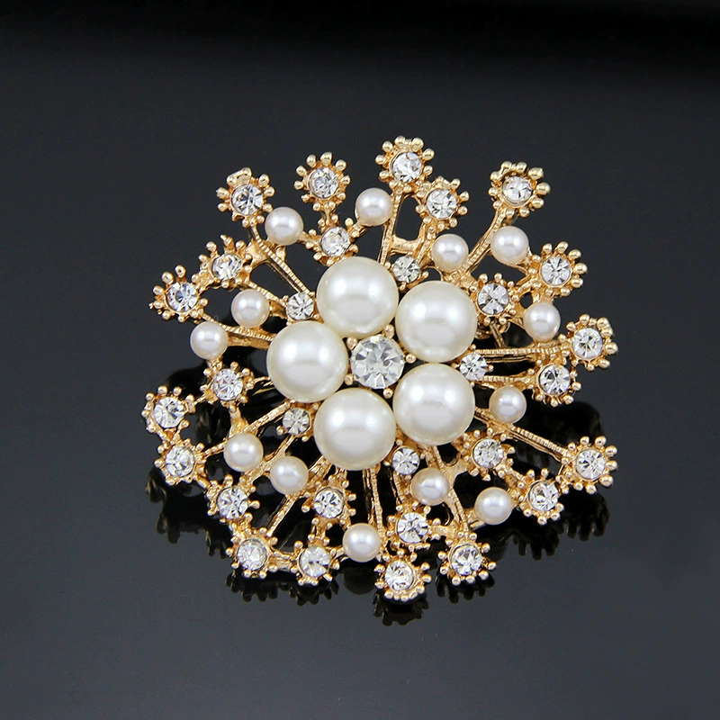 Brooch from pearl lapel pin, fashionable accessories, with snowflakes, flowered