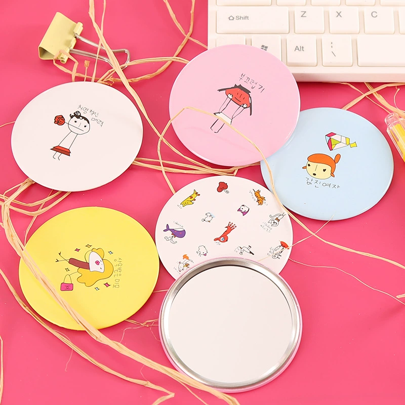 Мини маленькое зеркало портативное с мультяшным круглым зеркалом для макияжа в Корейском стиле детский небольшой подарок оптом бытовые предметы первой необходимости