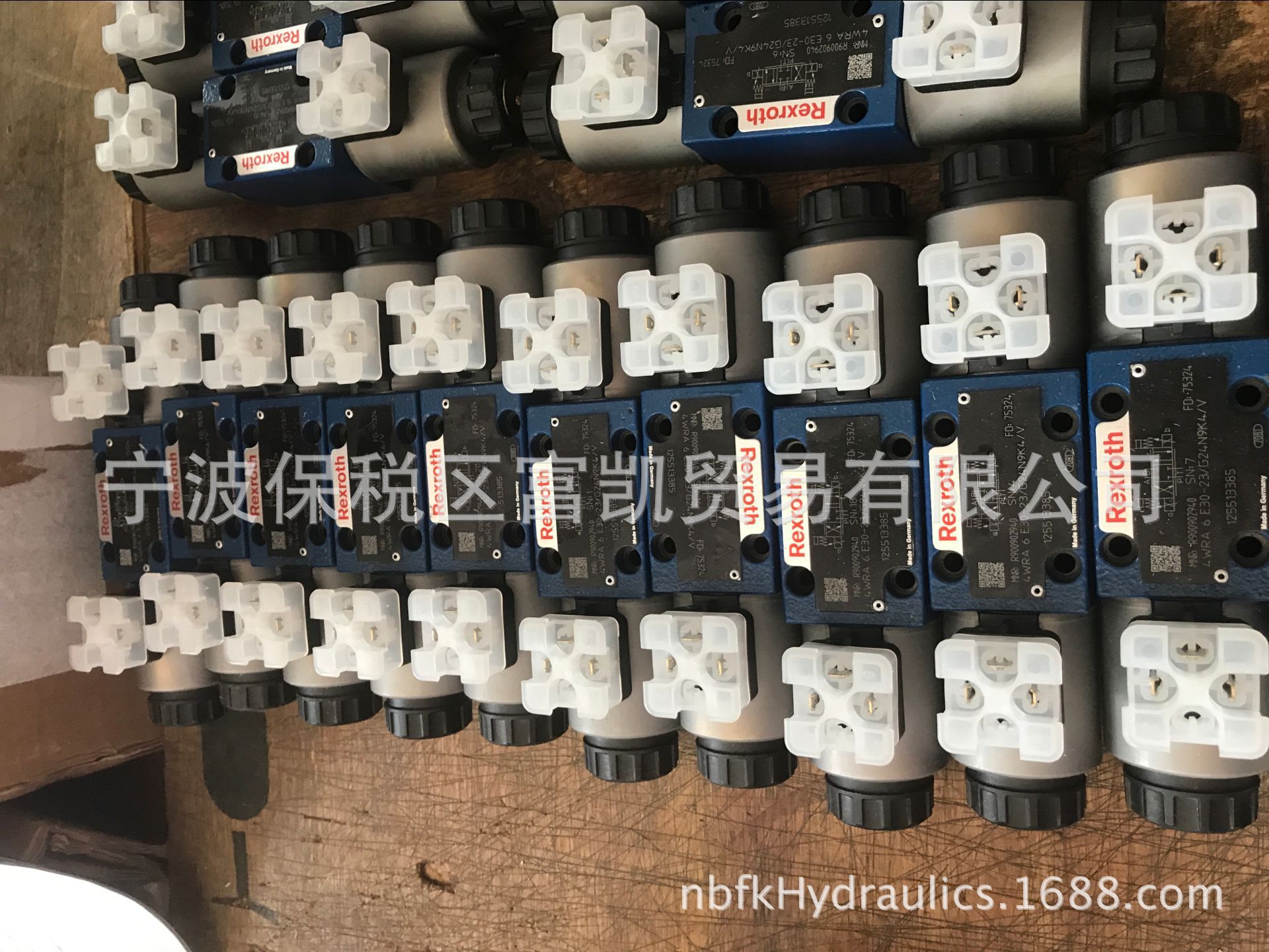  R900558355 4WRAE6E30 2x G24N9K31 A1V 