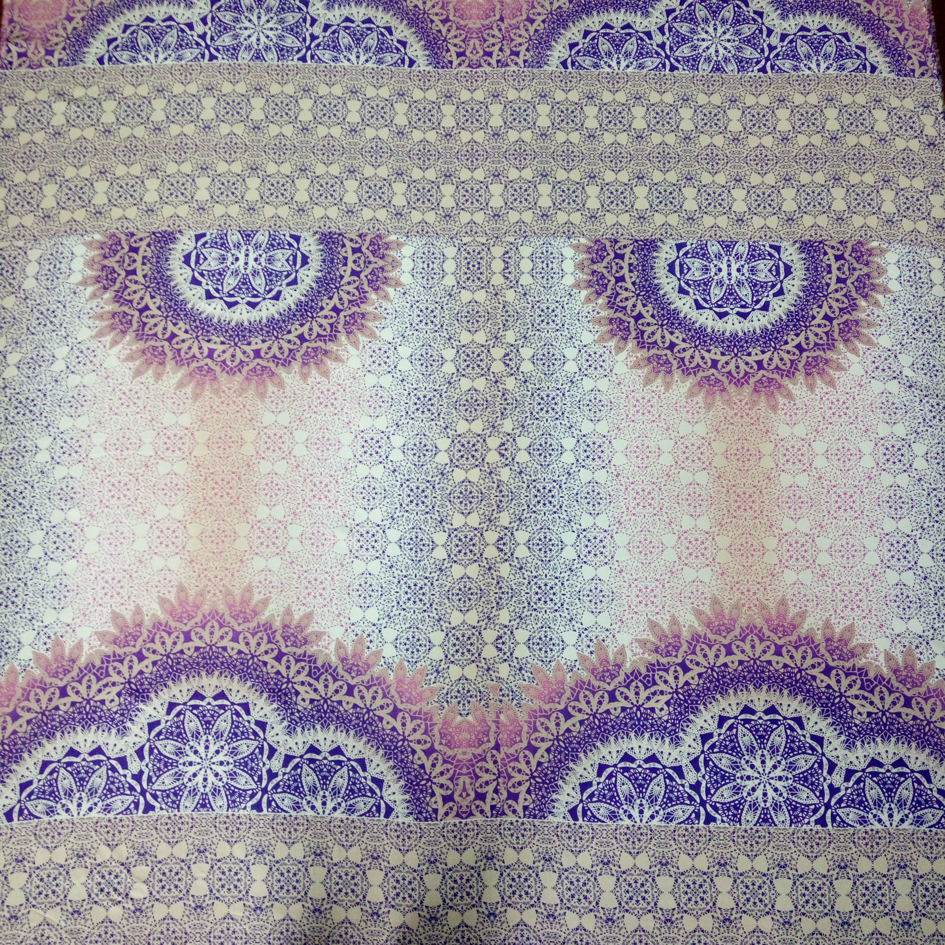 人棉大定位印花布 3068梳织人造棉 澳洲风格女装大码衬衫印花面料