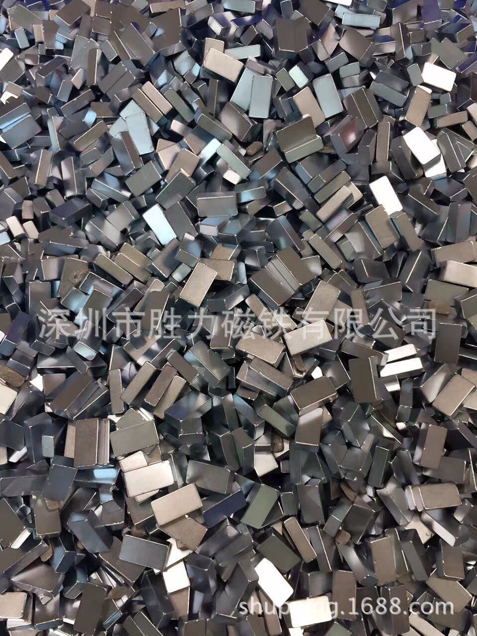 供应强力磁钢 磁石 玩具磁铁 文具磁铁  微章磁铁