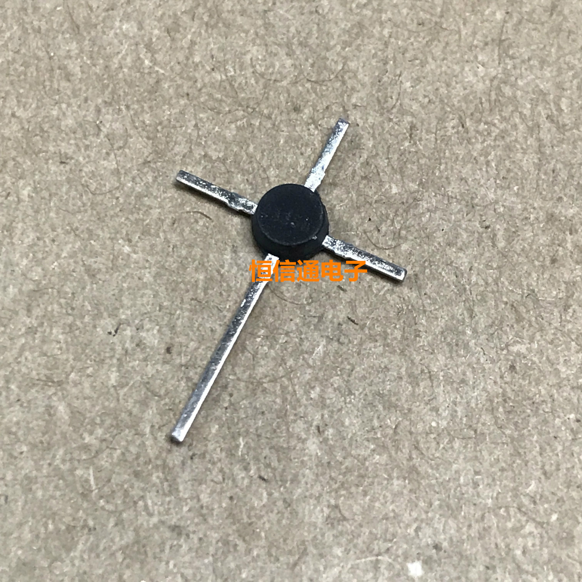 2SC3358 C3358 十字架 TO-50 进口全新原装现货