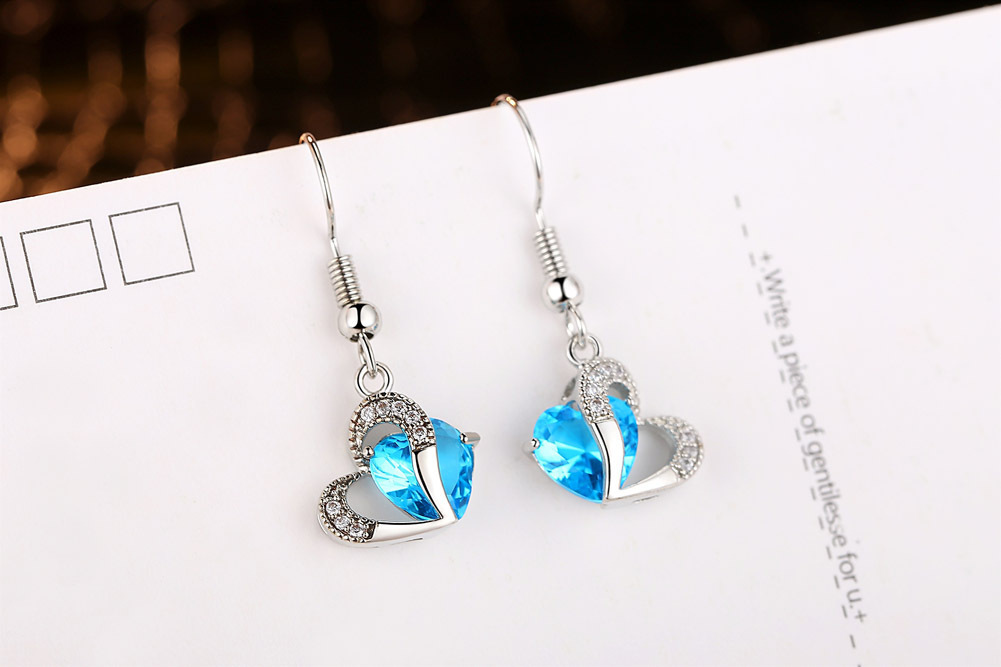 Boucles D'oreilles En Zircon Incrusté D'or Cuivre Simple Coréen display picture 3