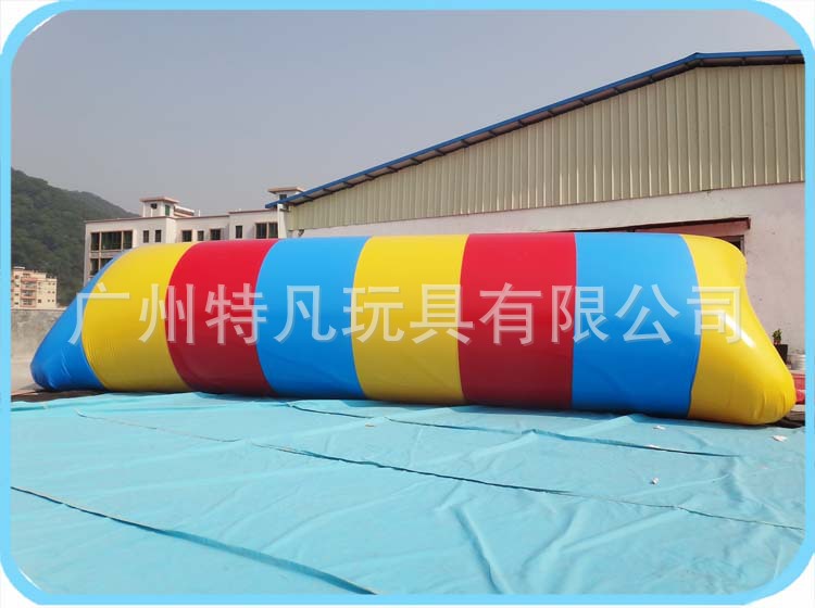 水上弹跳包充气水上跳包8