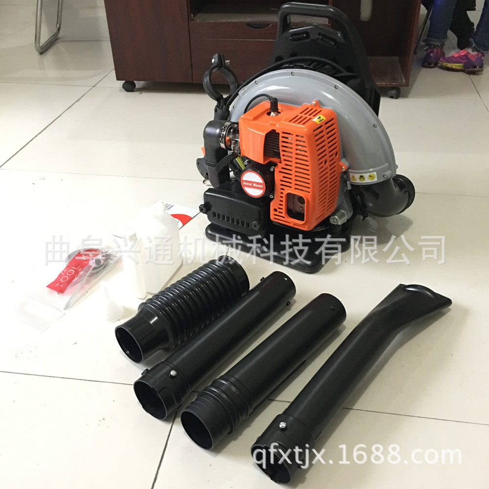 四冲程路面清理机 墙面缝隙吹风机 大棚吹雪机视频