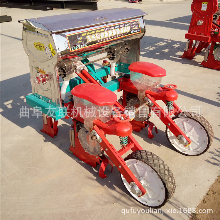 牵引式玉米播种机 新款玉米播种机 免耕施肥镇压悬浮精播机61