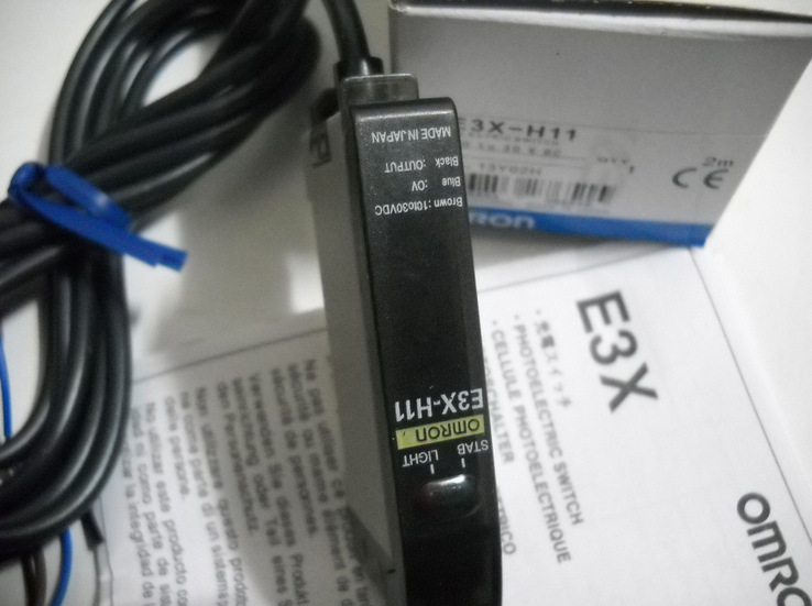 【全新原装正品】E3X-H11 欧姆龙OMRON光纤放大器光纤传感器