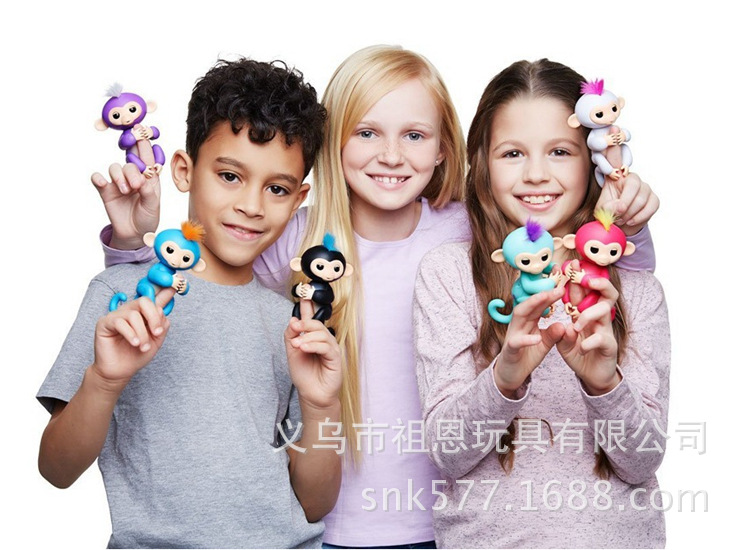 现货智能宝贝猴Fingerlings 多款手指玩具 儿童小赠品1017