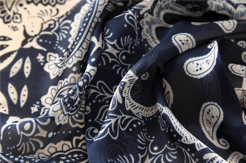 Femmes Rétro Style Classique Bloc De Couleur Satin Foulard display picture 9