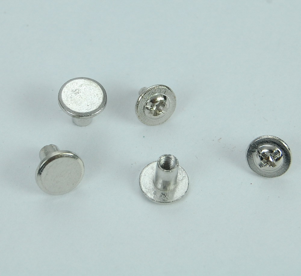 针扣皮带螺丝 腰带配件 通用合金扣螺丝 皮带淘宝店礼品赠品螺钉
