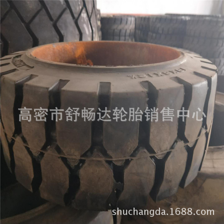 现货供应18x6x12工程轮胎 实心轮胎 零售批发