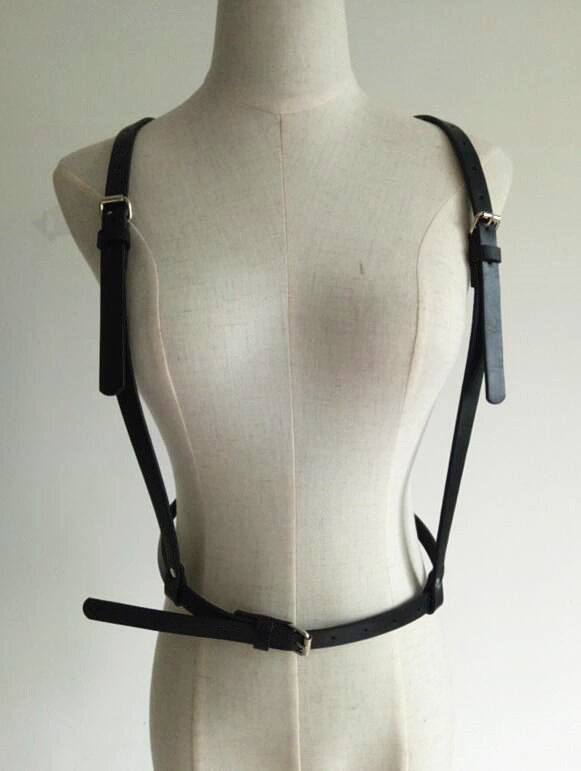 Correa de cuero negro europeo y americano Correa + cinturón integrado