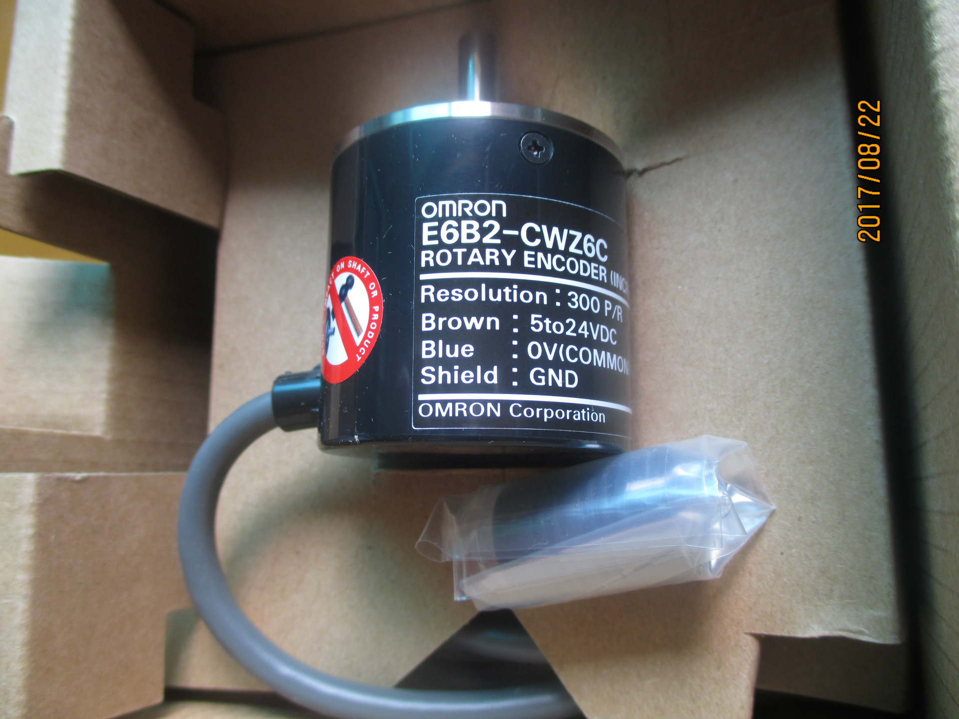 供应全新欧姆龙旋转编码器E6B2-CWZ6C