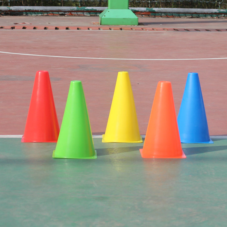 Suministro de fábrica 23cn logo barril 9 pulgadas de señal de carretera bloqueo logo cono logo tubo fútbol baloncesto equipo de entrenamiento de baloncesto