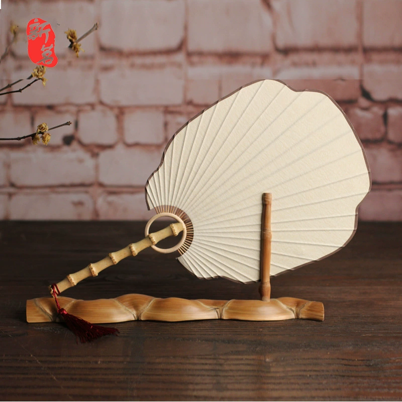 Ручной Fans (Xinyu) из бамбука, круглая ткань, древний стиль, легкий 0,01 кг
