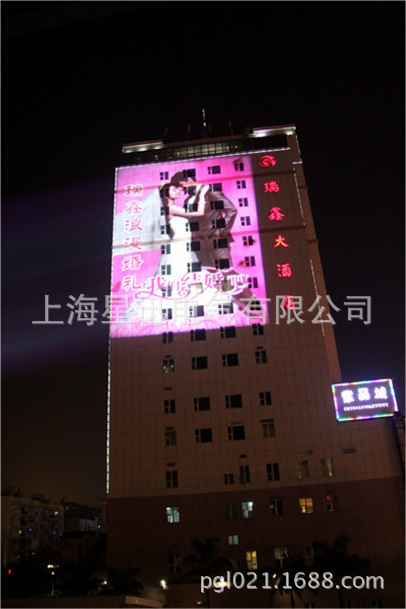 巨幅楼宇投影广告_大型户外广告投影灯_墙体巨幅投影仪_上海星迅