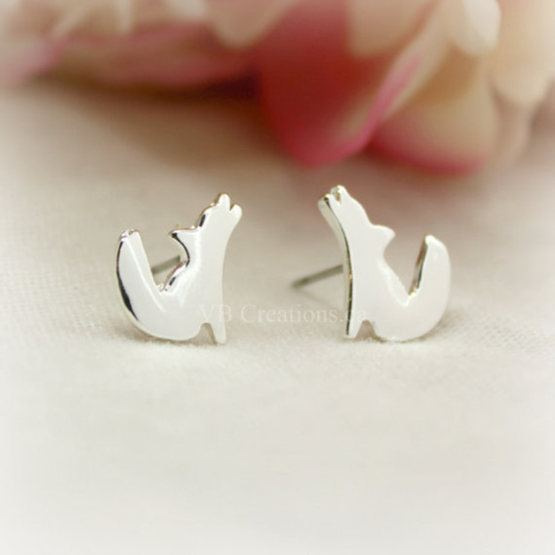 Cute Little Wolf Earrings Alloy Plating Cartoon Wolf Earrings Gold And Silver Animal Earrings Wholesale display picture 1