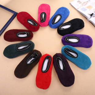 Early Education Center Autumn and Winter Velvet Thickened Floor Socks for Boys and Girls Adult Baby Non-slip Floor Socks Shoe Cover