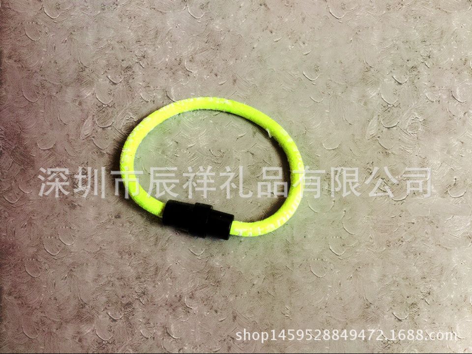 6A6300A99880D4C638A3E3E2B60A40