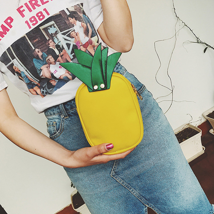 女生时尚包包女2017新款潮斜挎包韩版咖啡杯链条女包个性创意