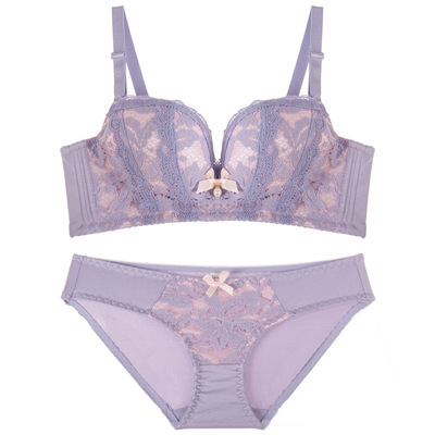 蕾丝少女内衣文胸套装日系无钢圈收副乳性感聚拢小胸罩加厚