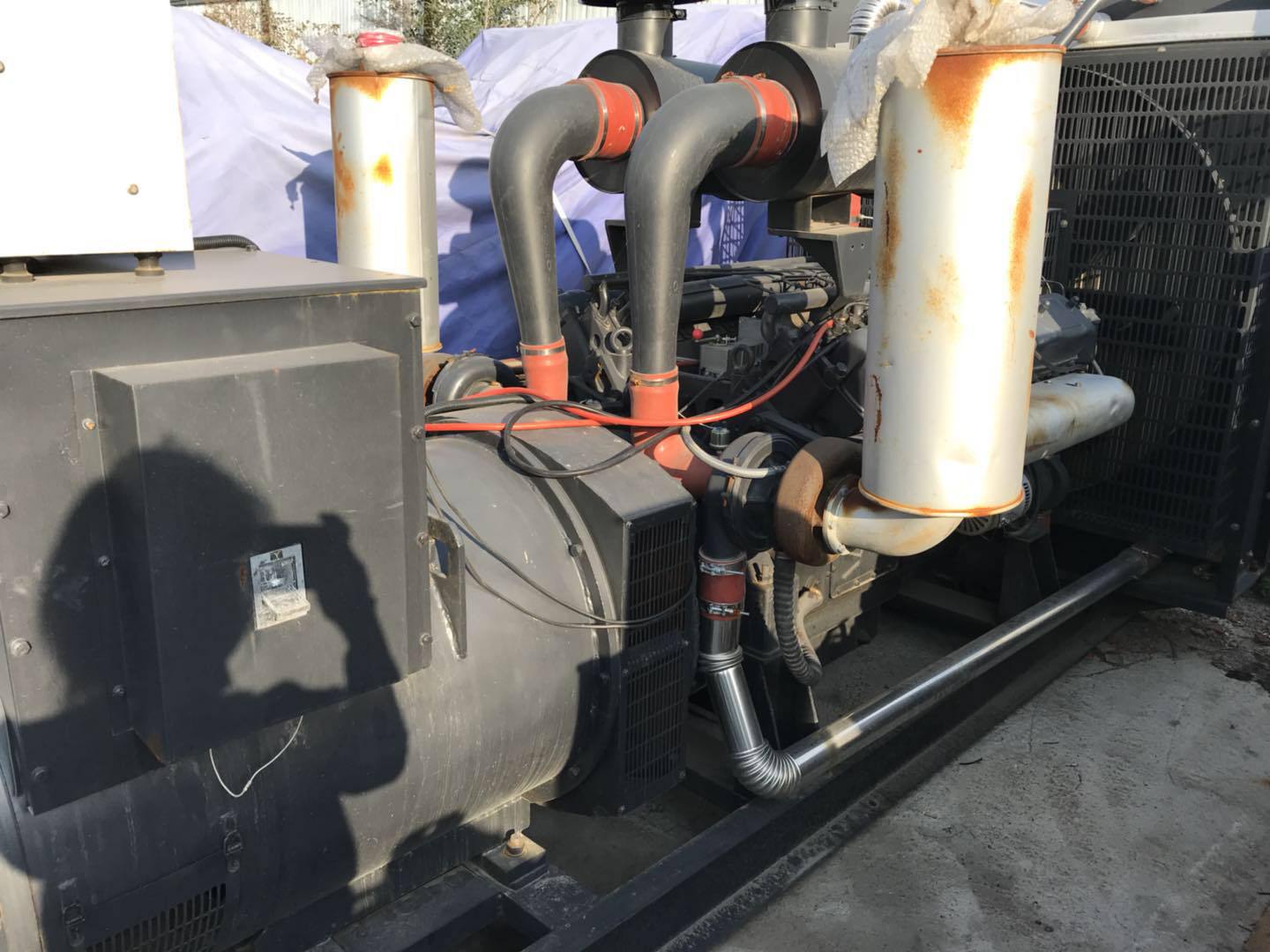 上柴股份500千瓦12V135二手柴油发电机组 低价处理 出租出售调换