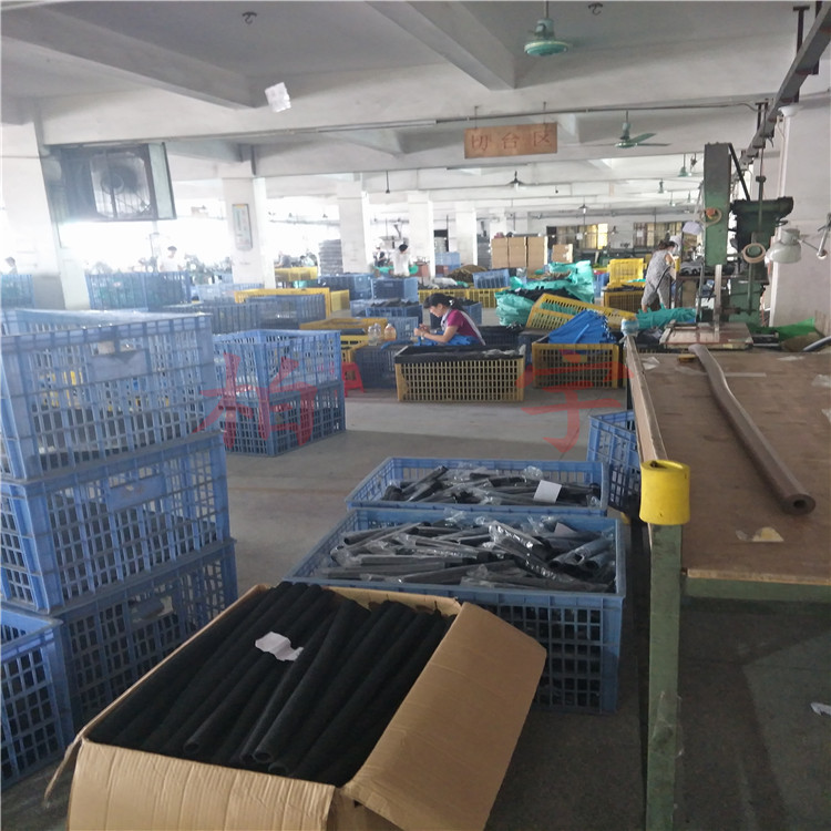 EVA发泡管，彩色橡塑海绵手把套，NBR橡胶发泡管，俯卧撑防滑套