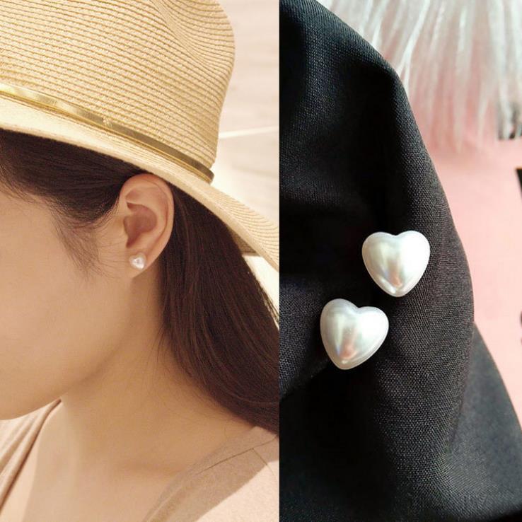 Fashionable universal cute white glossy earrings