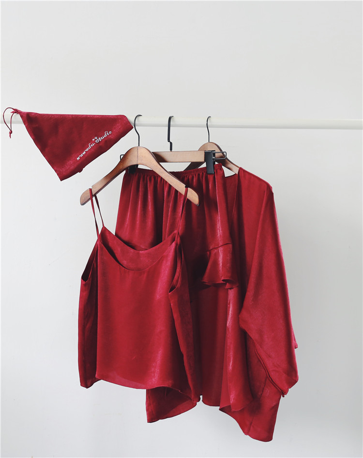 0F7A544C-0882-4460-80C7-166D85