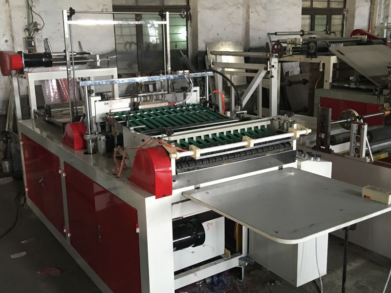 厂家供应：浙江半弧袋制袋机