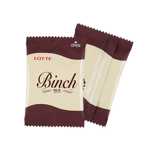 Korean imported snack food biscuits BINCH Lotte brand Binch cookies desserts chocolate sandwich cookies