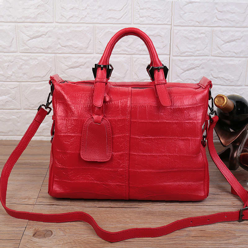2019 new pattern Crocodile print The first layer Leather bag fashion One shoulder Messenger lady Bag Korean Edition genuine leather Handbag