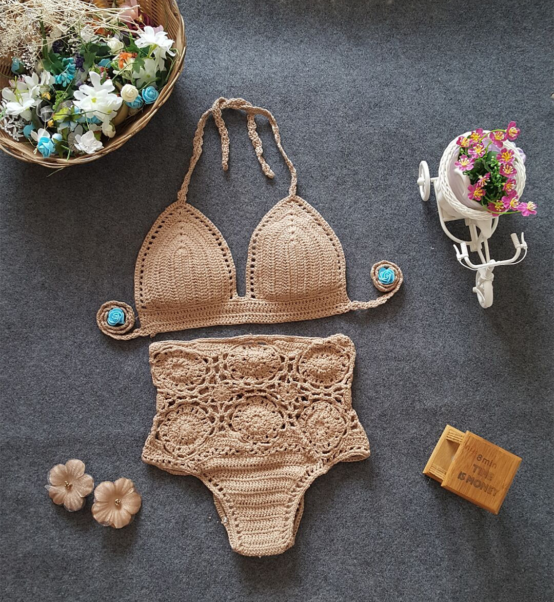 Swimsuit Image 6
