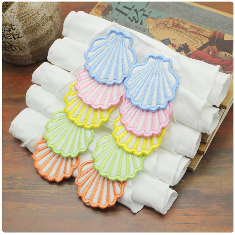 嬰兒卡通圖案棉質貝殼款吸汗巾4層紗布兒童隔汗巾寶寶墊背巾