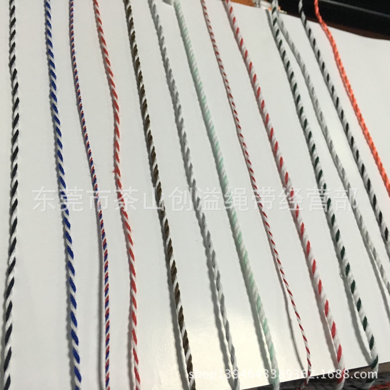 现货供应红间白灰间白间色扭绳2股3股彩色1MM2MM挂牌绳可定做