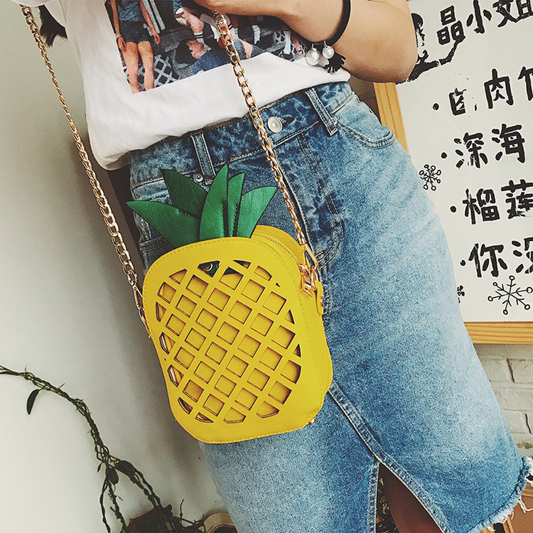 女生时尚包包女2017新款潮斜挎包韩版咖啡杯链条女包个性创意