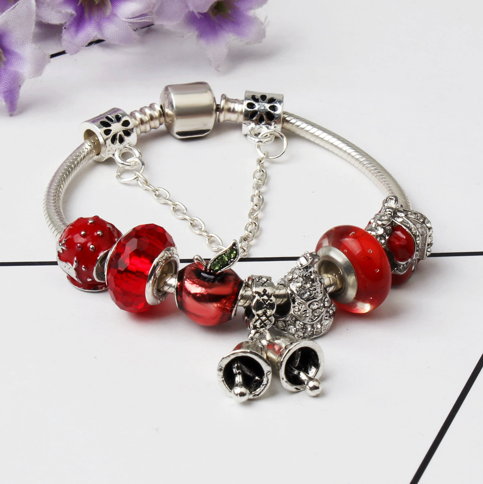 Small bell, fashionable red beaded bracelet, 2019, Amazon, ebay, wholesale