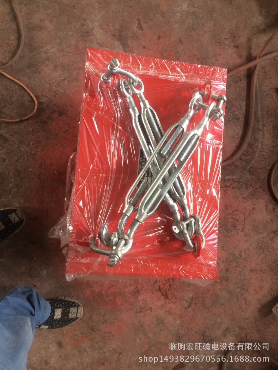 悬挂式永磁除铁器rcyb除铁杂质设备保用十年不退磁满优惠