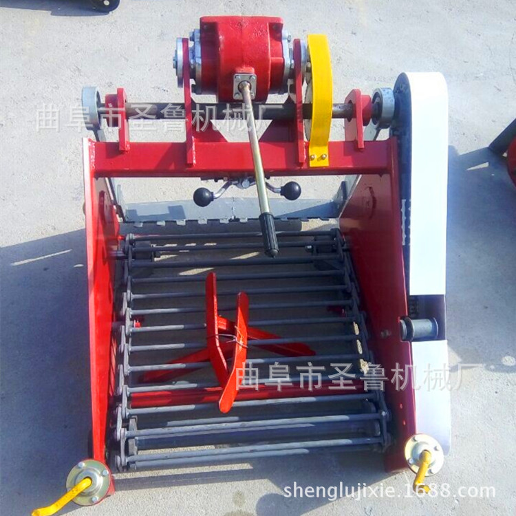 土豆收獲機(jī)22