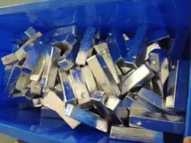 工艺品加工;其他有色合金;金属工艺品